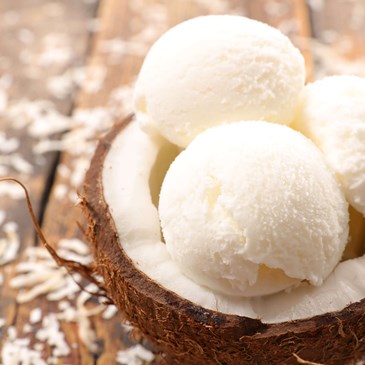 Frozen coconut dessert Made With Palsgaard Extruice