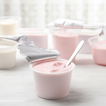 Palsgaard® AcidMilk 310 is the perfect clean label stabiliser solution for plant-based yoghurts